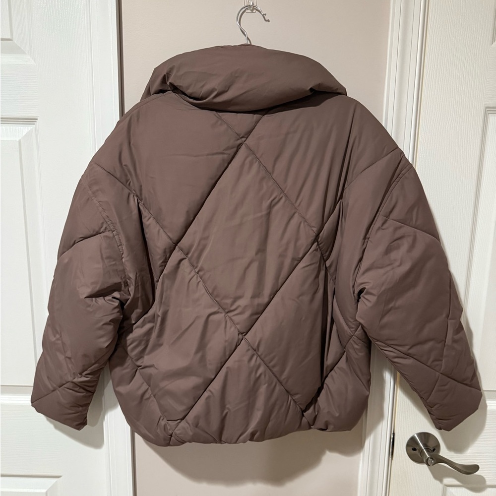 Abercrombie & Fitch Coat Size Medium NWOT - Picture 2 of 3